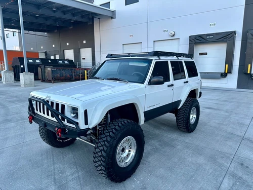 2000 Jeep Cherokee XJ Restomod