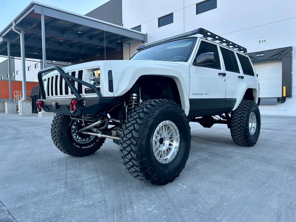 2000 Jeep Cherokee XJ Restomod