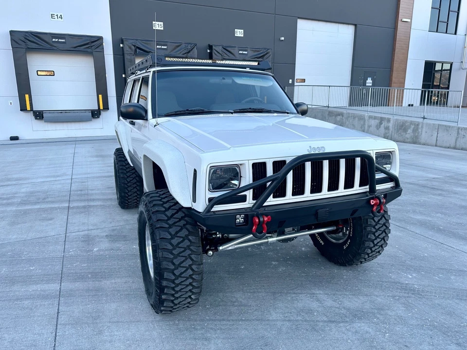 2000 Jeep Cherokee XJ Restomod