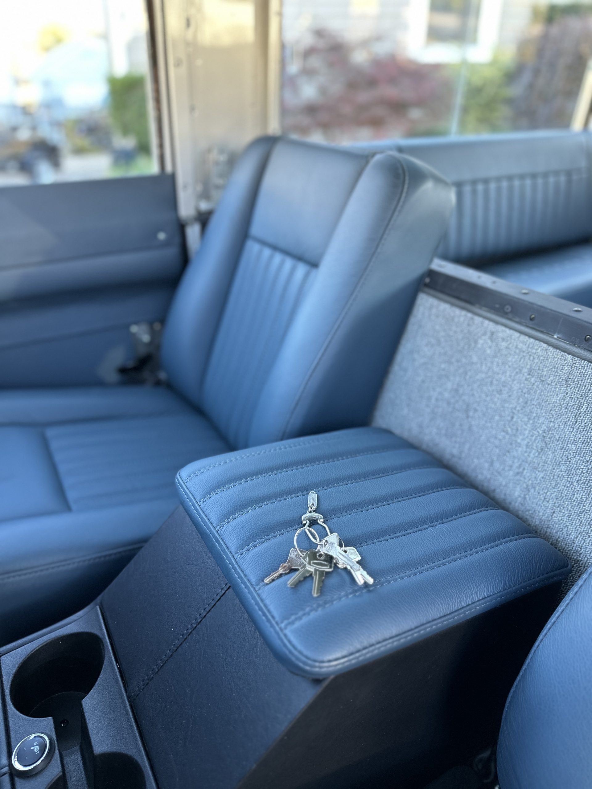 1980 Land Rover Series III 88 Santana