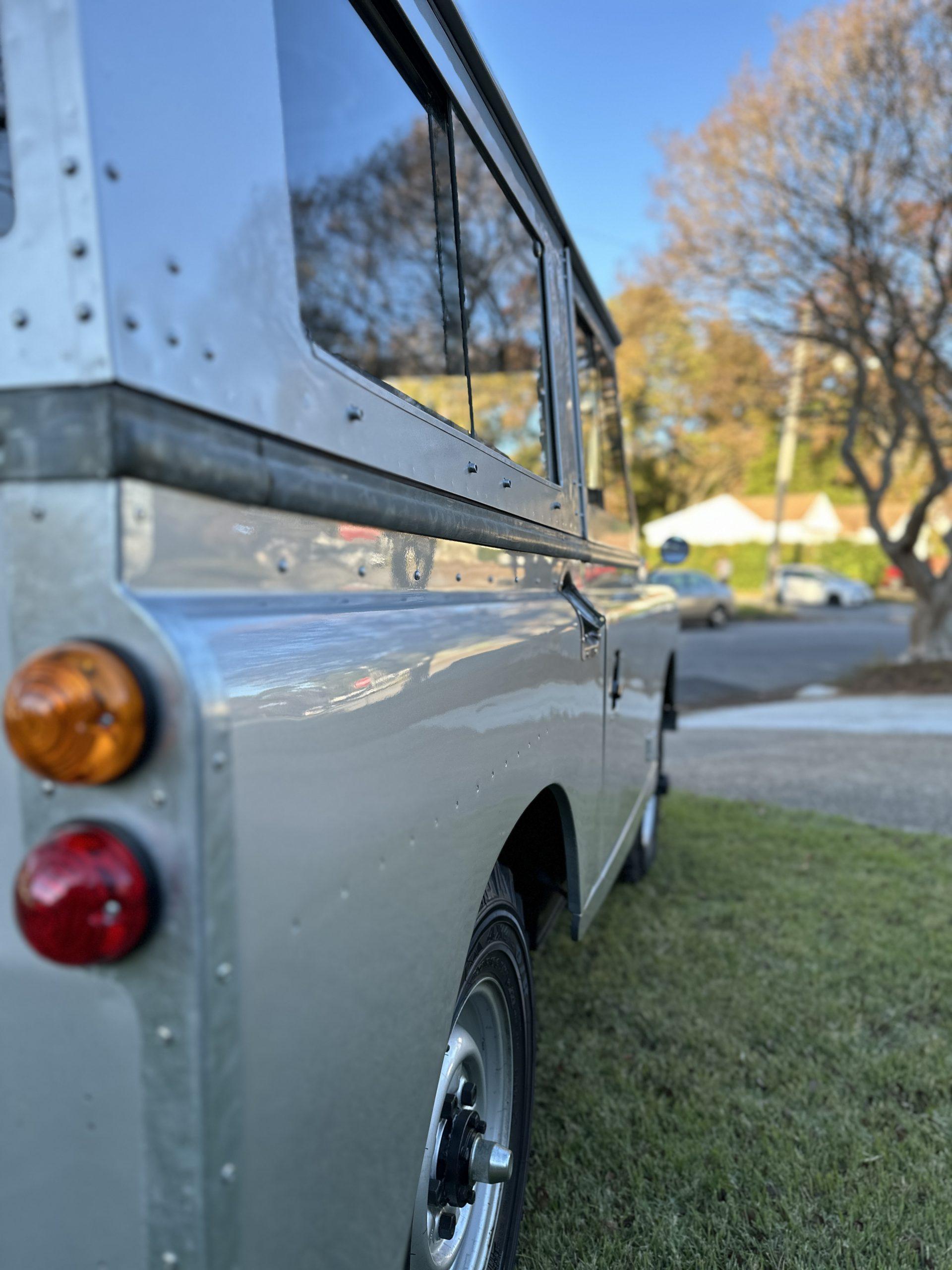 1980 Land Rover Series III 88 Santana