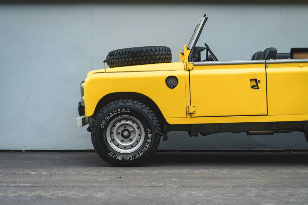 1983 Land Rover Series III 109"