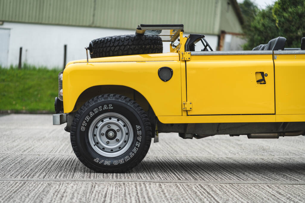 1983 Land Rover Series III 109"