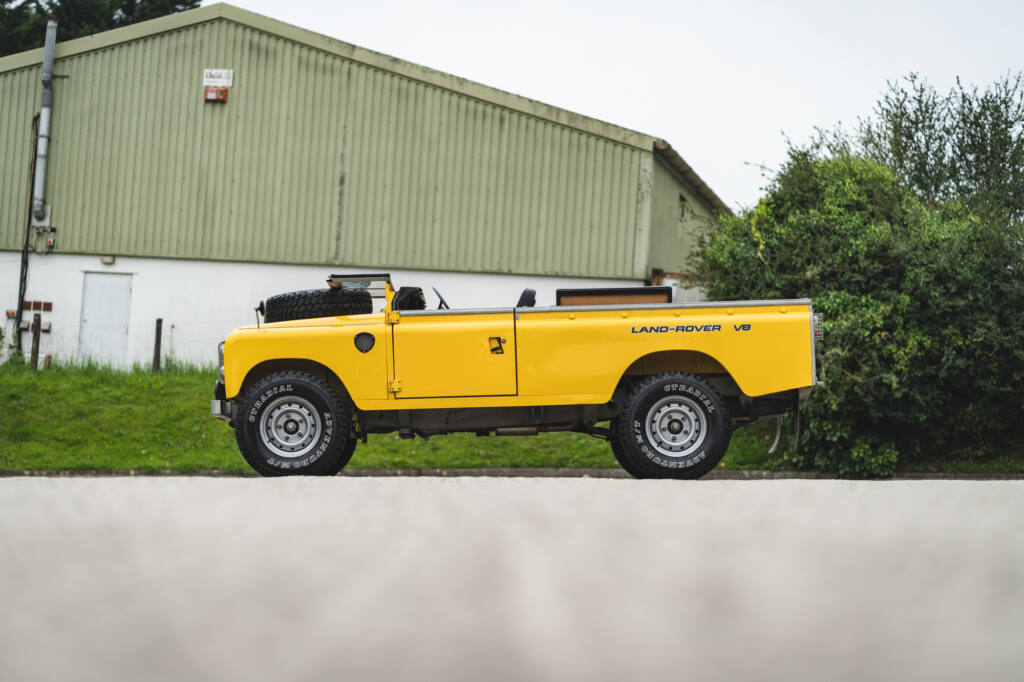 1983 Land Rover Series III 109"