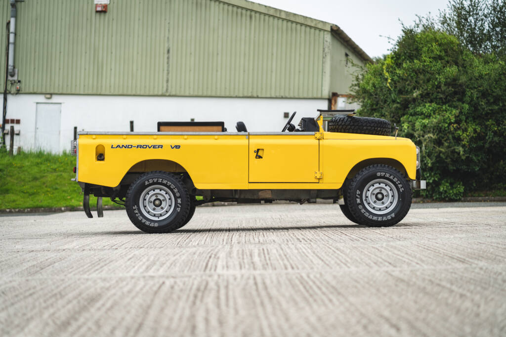 1983 Land Rover Series III 109"