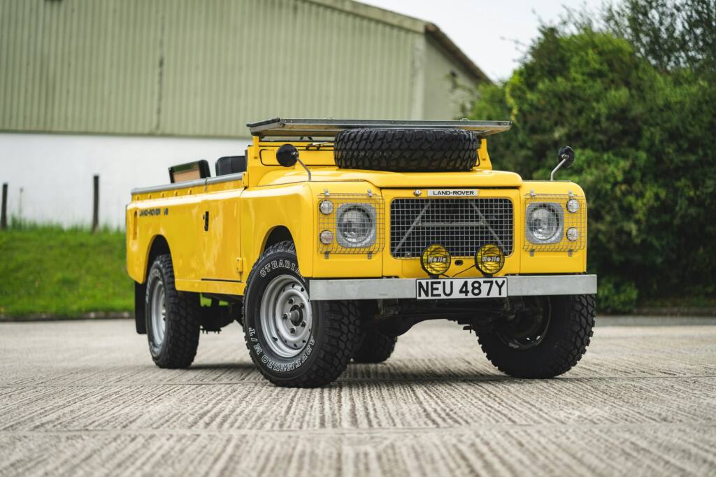 1983 Land Rover Series III 109"