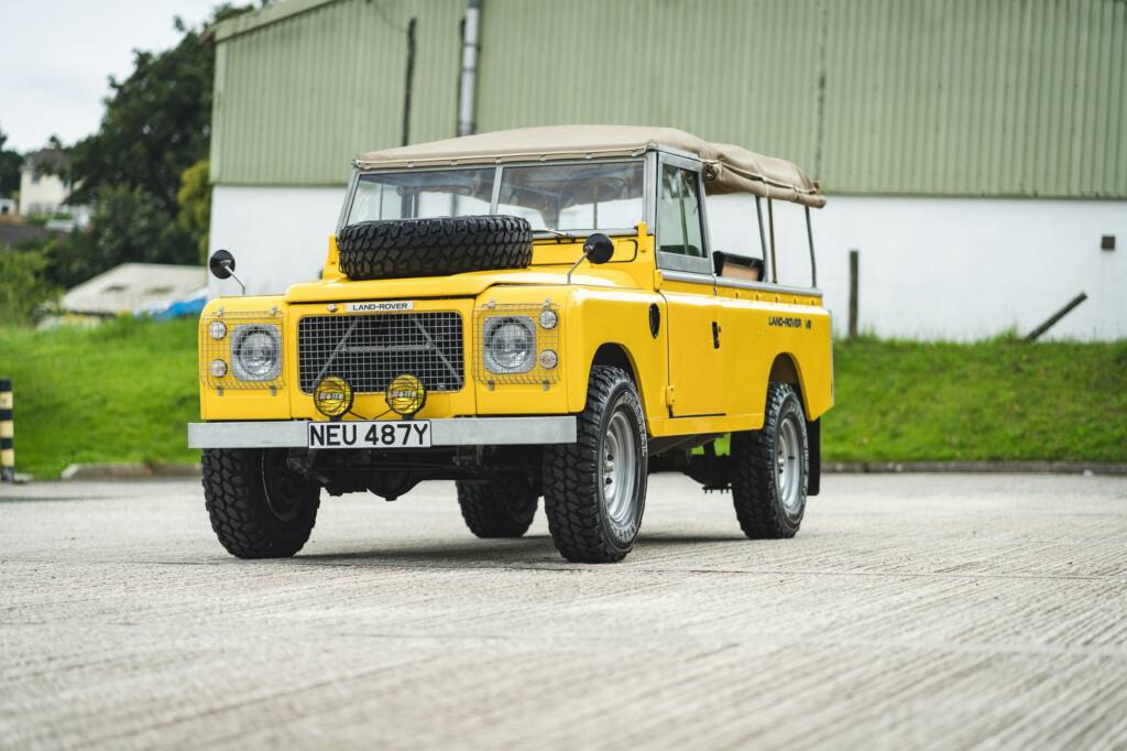 1983 Land Rover Series III 109"