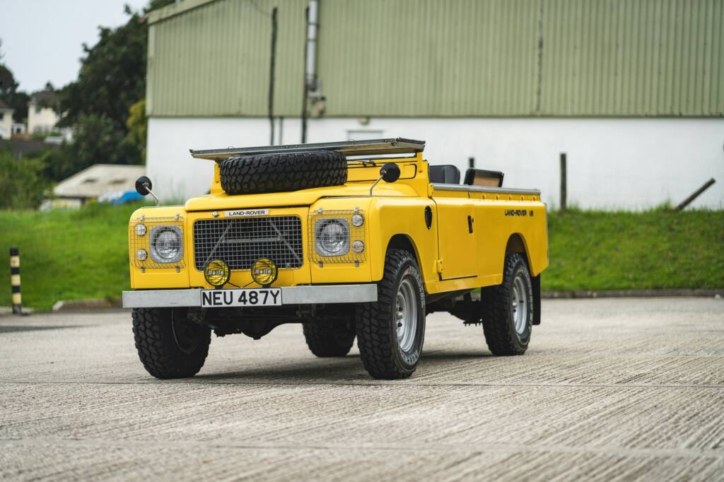 1983 Land Rover Series III 109"