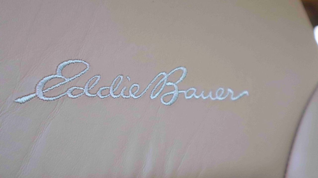 1992 Ford Bronco Eddie Bauer 4×4