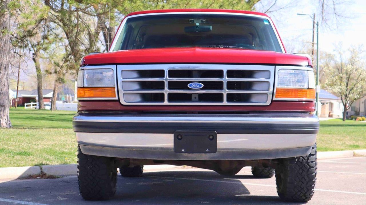 1992 Ford Bronco Eddie Bauer 4×4
