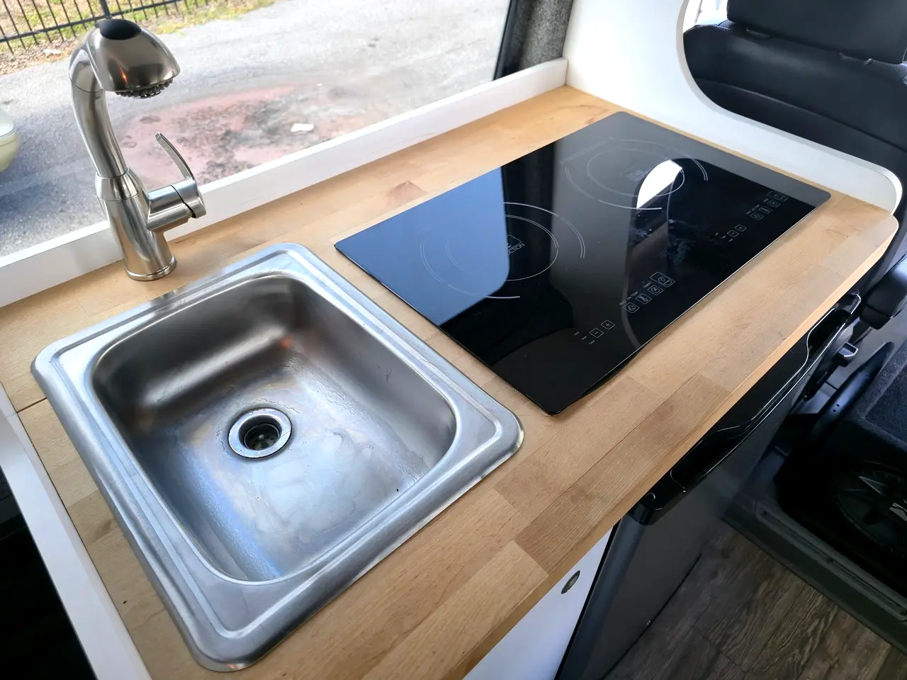 2014 Mercedes-Benz Sprinter 2500 High Roof