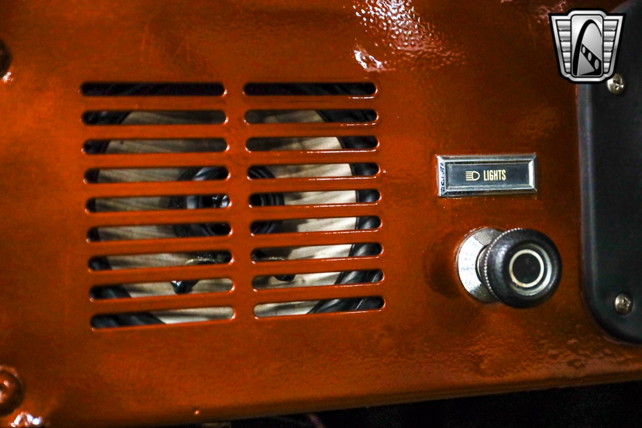 1982 Jeep CJ-8 Scrambler