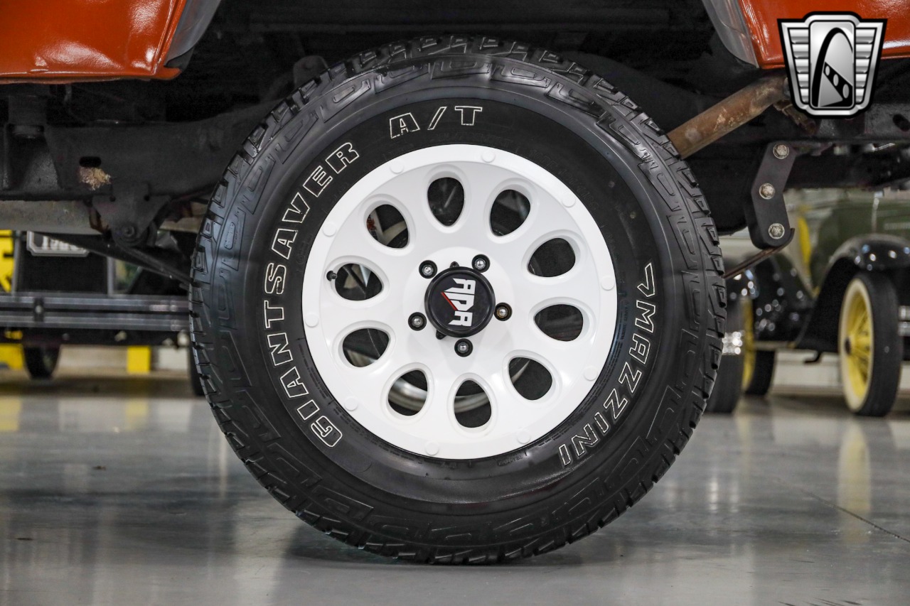 1982 Jeep CJ-8 Scrambler