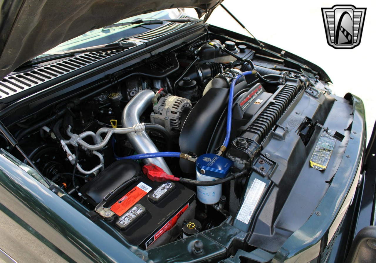 2003 Ford Excursion Limited - 3