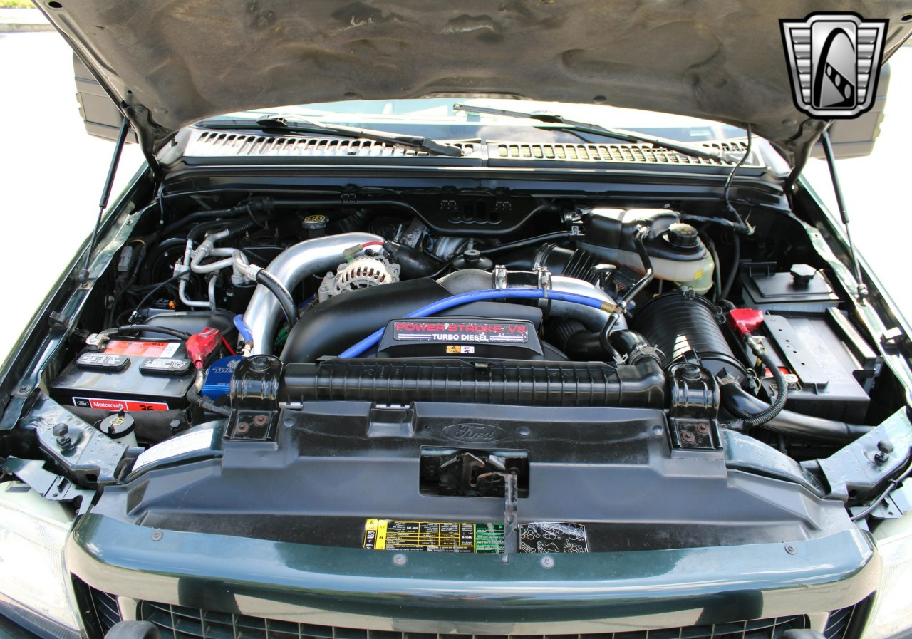 2003 Ford Excursion Limited - 4