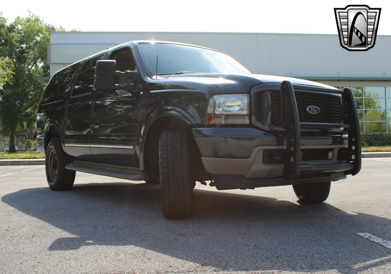 2003 Ford Excursion Limited