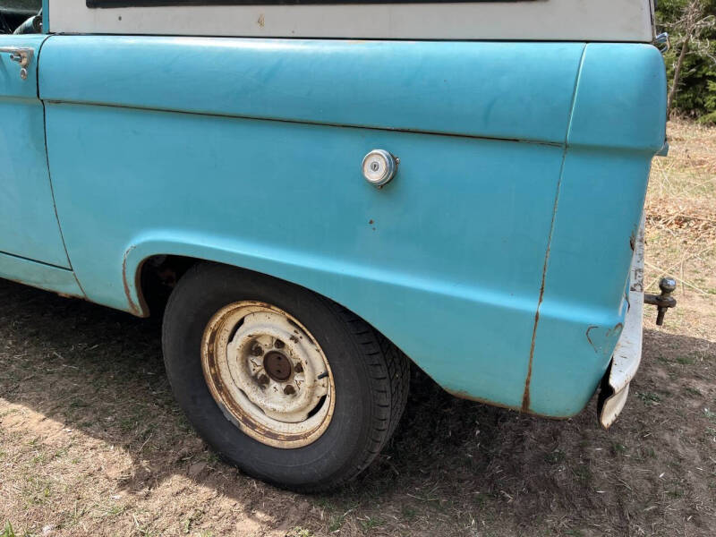 1967 Ford Bronco Wagon