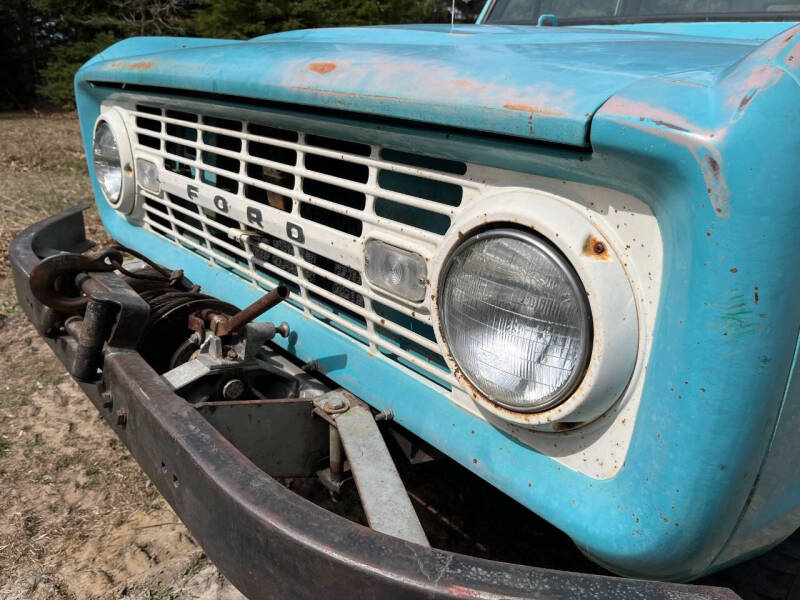 1967 Ford Bronco Wagon