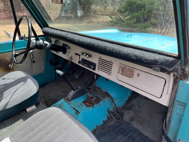 1967 Ford Bronco Wagon