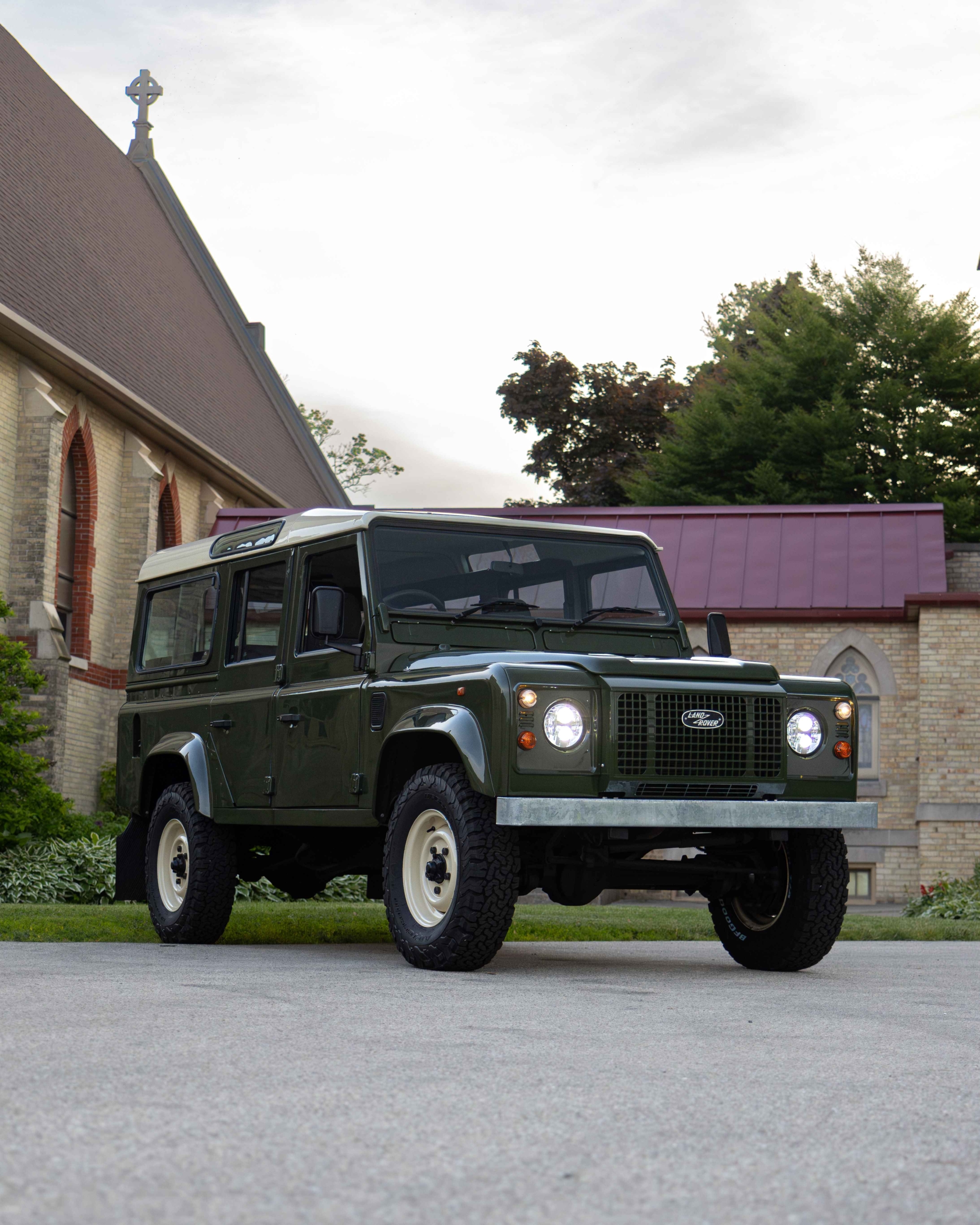 1998 Land Rover Defender 110 300TDI