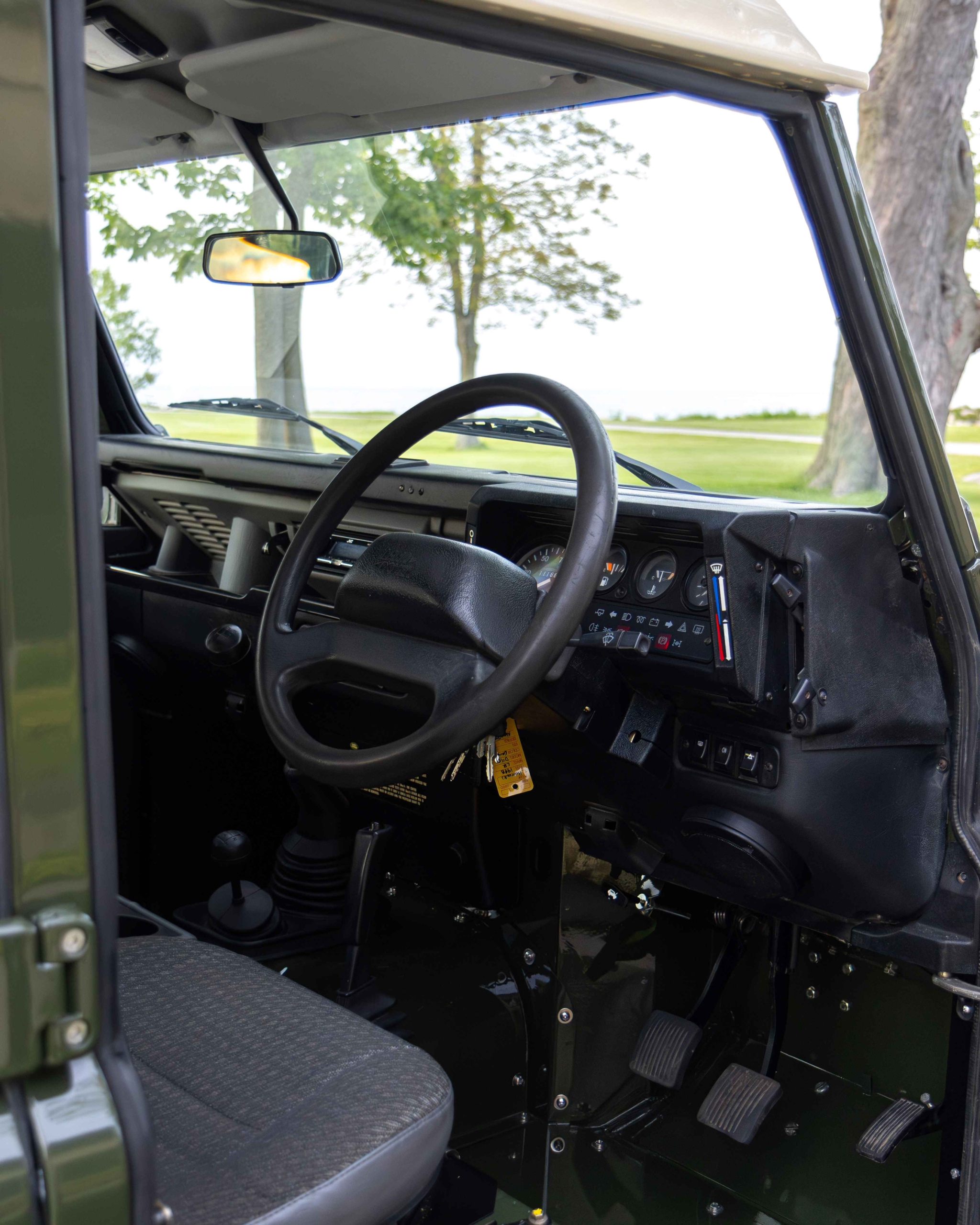 1998 Land Rover Defender 110 300TDI