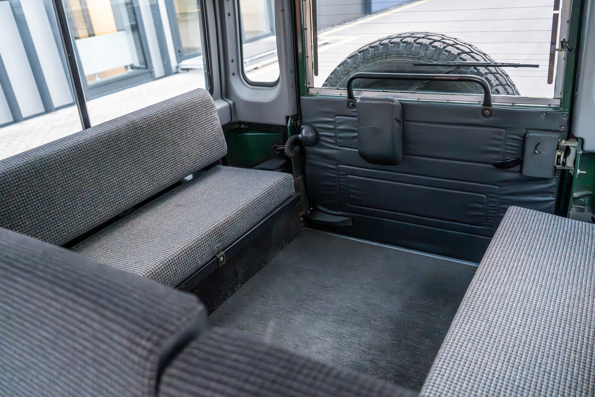 1996 Land Rover Defender D110 300TDI