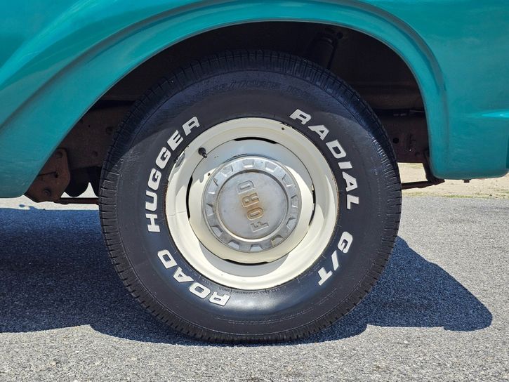 1964 Ford F-100 SWB - 2