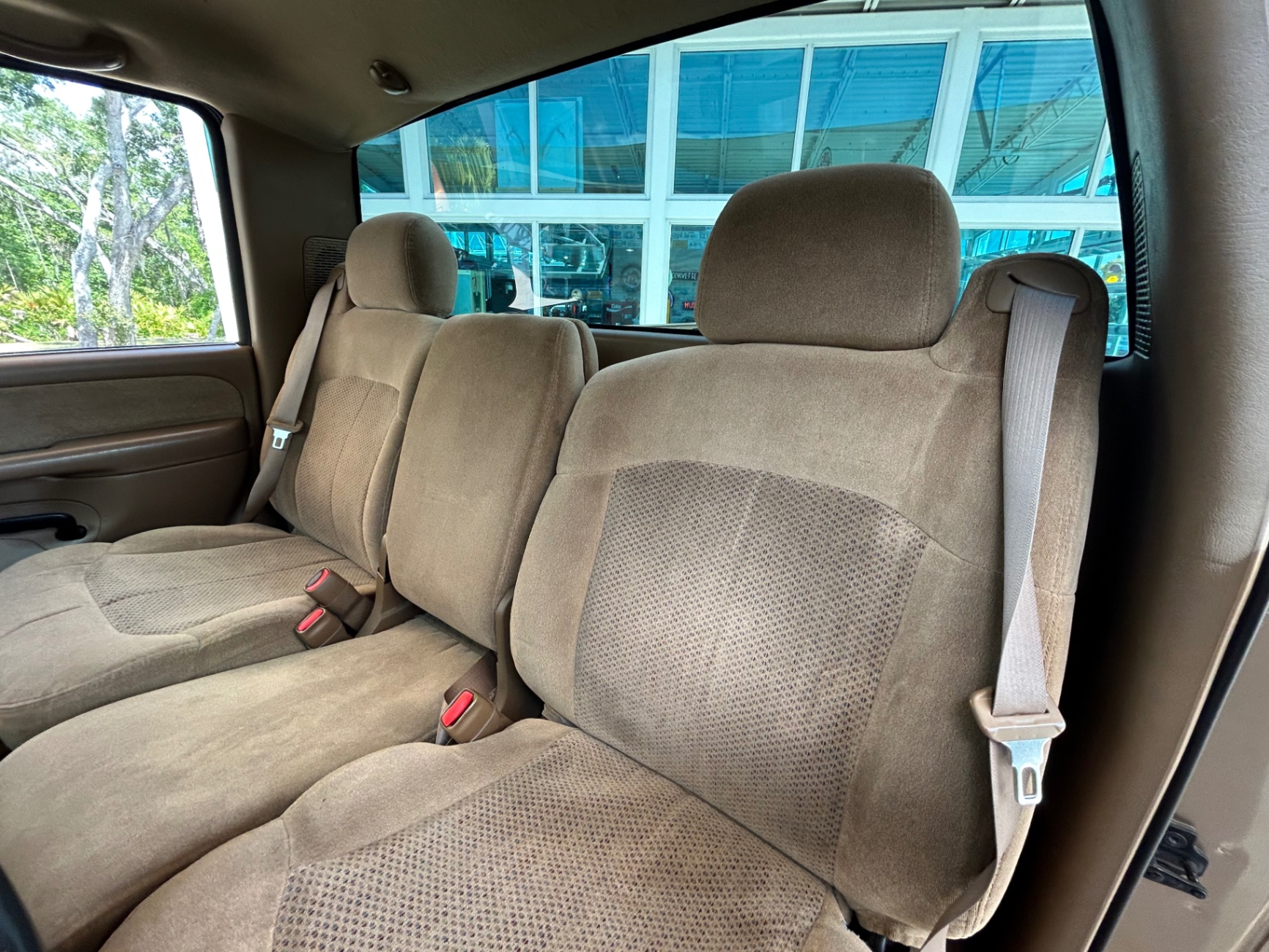 2000 Chevrolet Silverado 1500 LS
