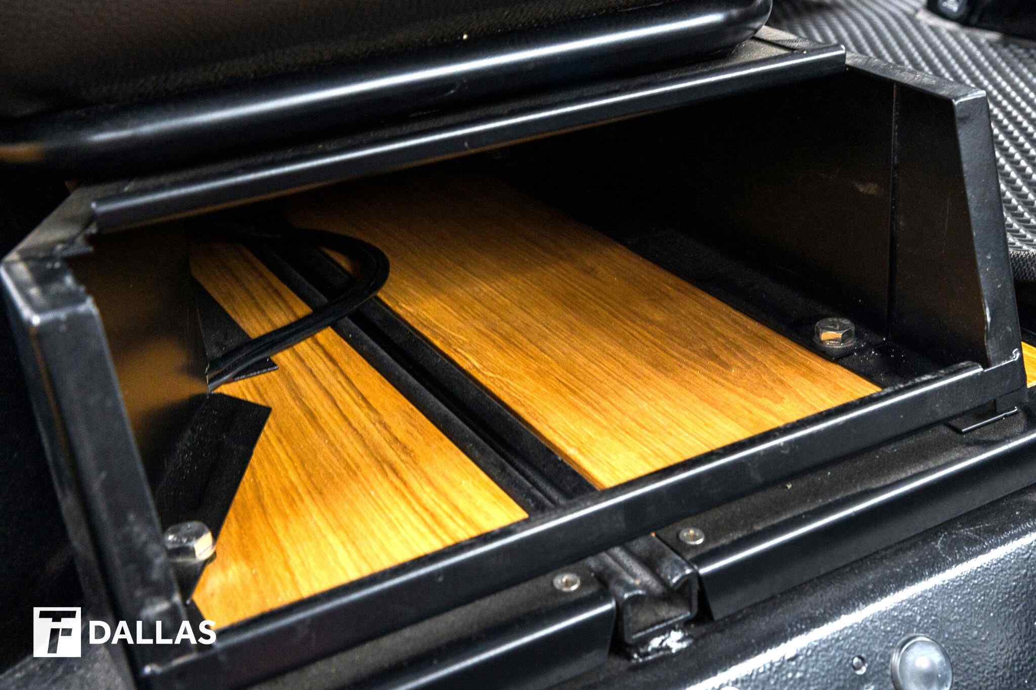 1990 Mercedes-Benz 250 GD - 2