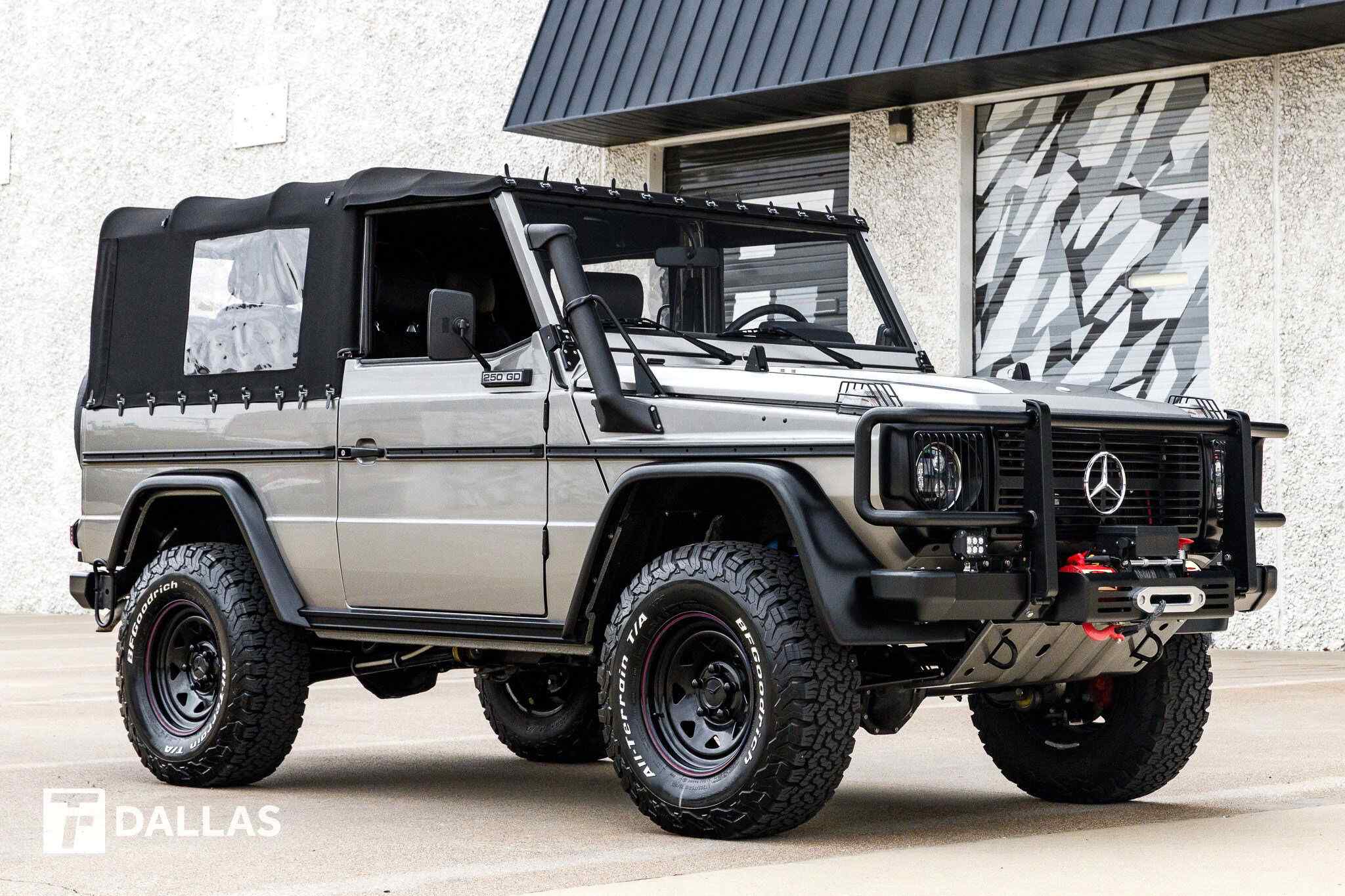 1990 Mercedes-Benz 250 GD