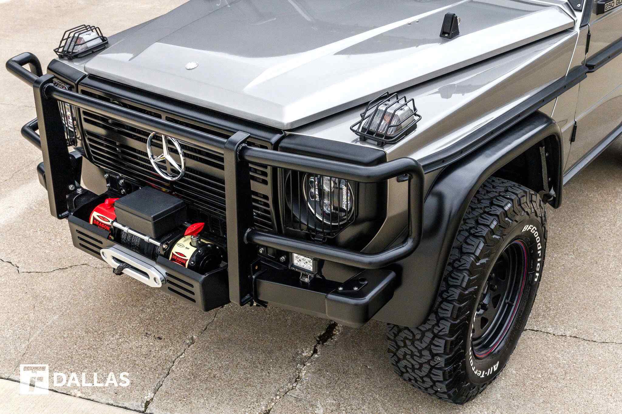 1990 Mercedes-Benz 250 GD