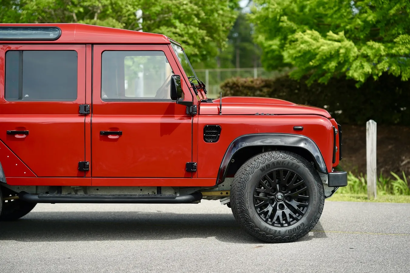 1993 Land Rover Defender 110 Station Wagon