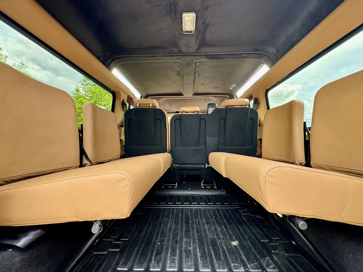 1993 Land Rover Defender 110 Station Wagon