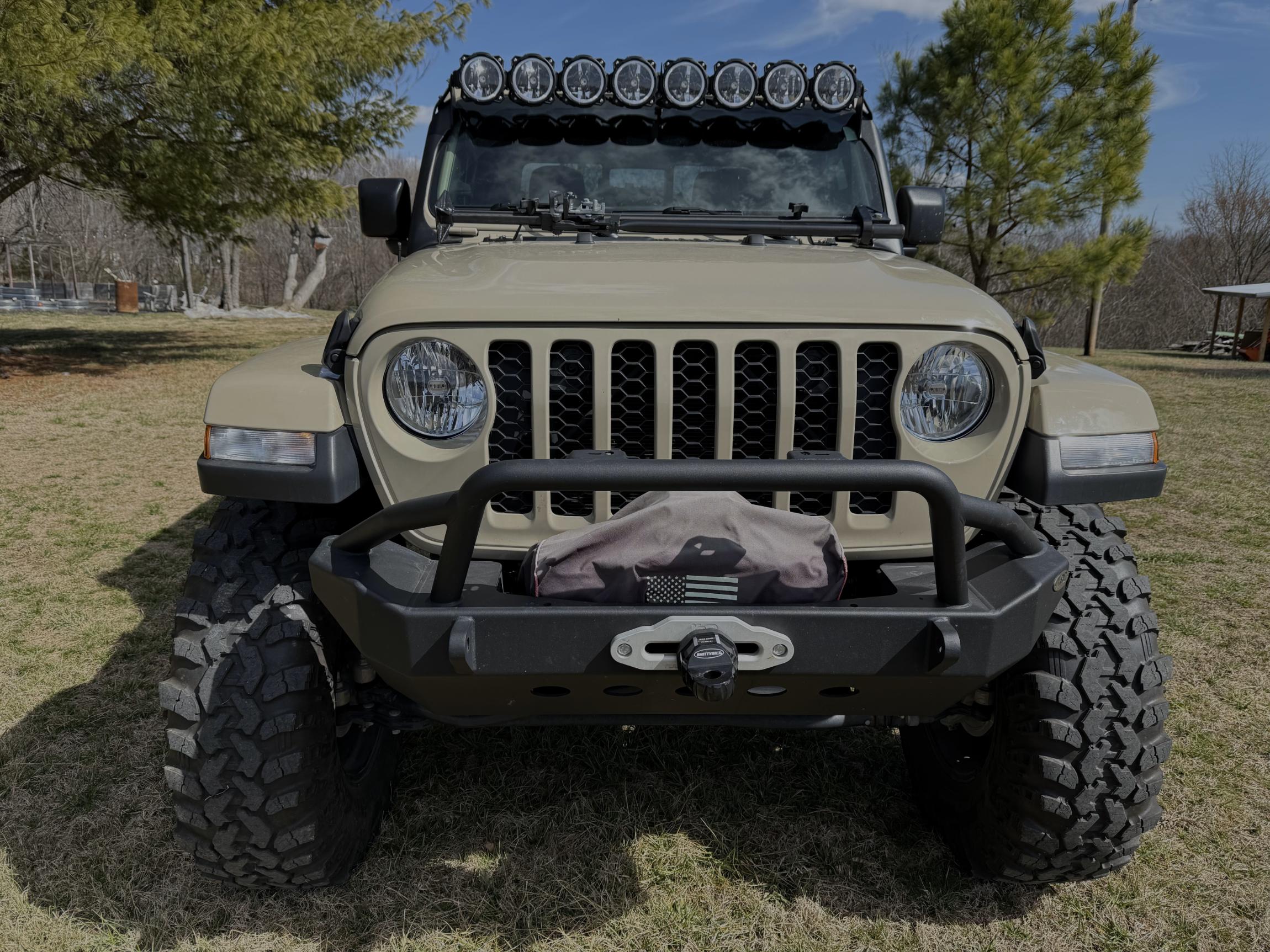 Modified 2020 Jeep Gladiator Sport S 4×4