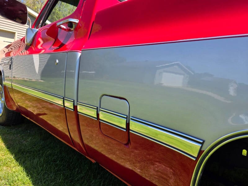 1985 Chevrolet C10 Custom Deluxe
