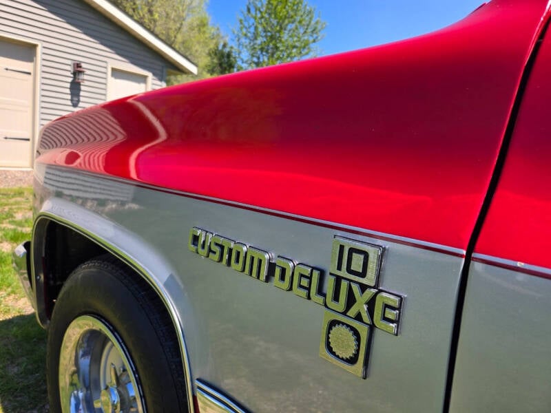 1985 Chevrolet C10 Custom Deluxe