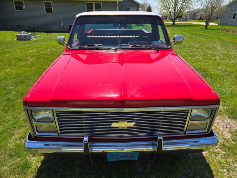 1985 Chevrolet C10 Custom Deluxe