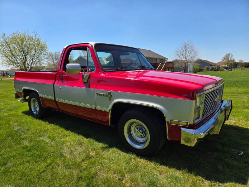 1985 Chevrolet C10 Custom Deluxe
