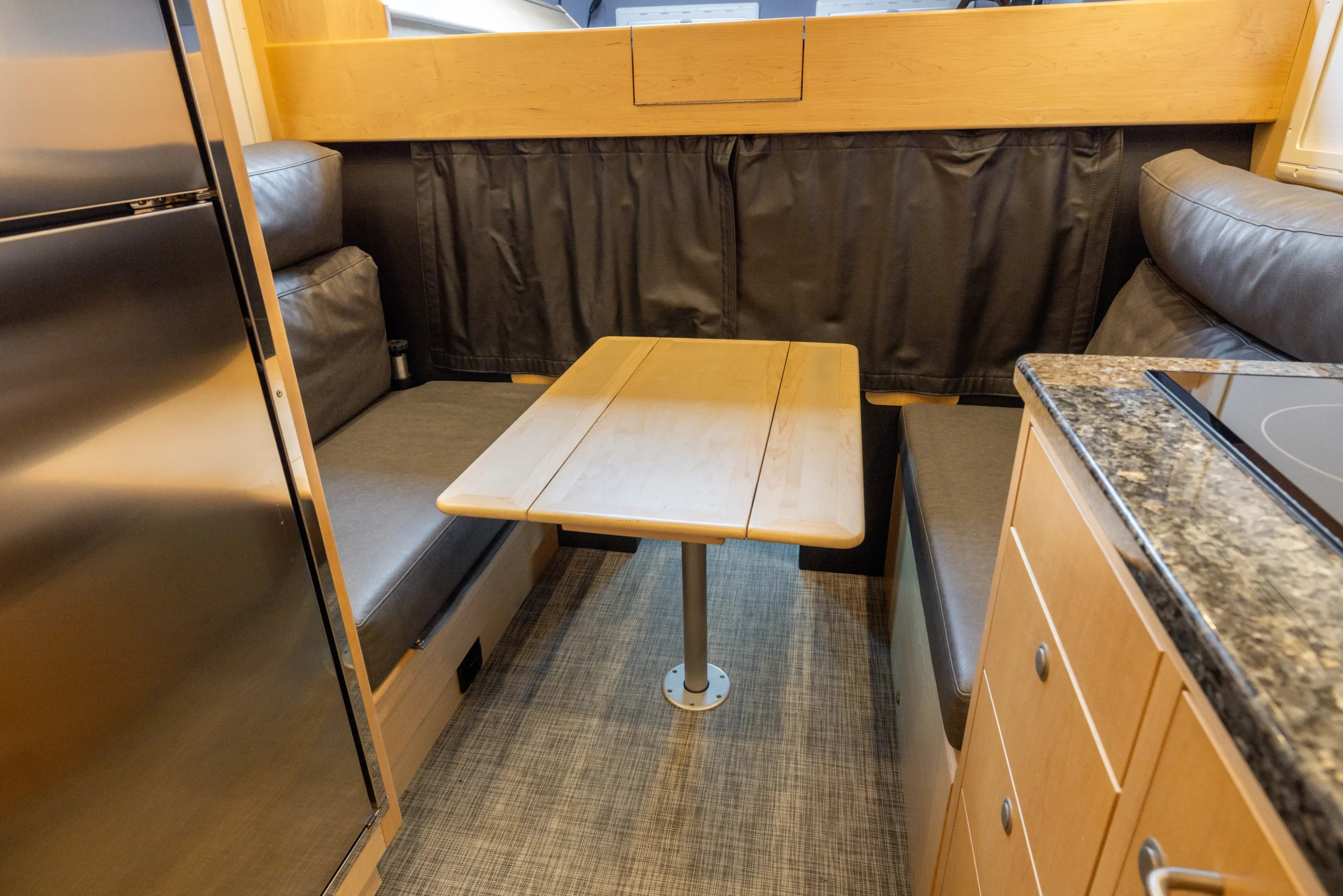 2016 EarthRoamer XV-LTS 157