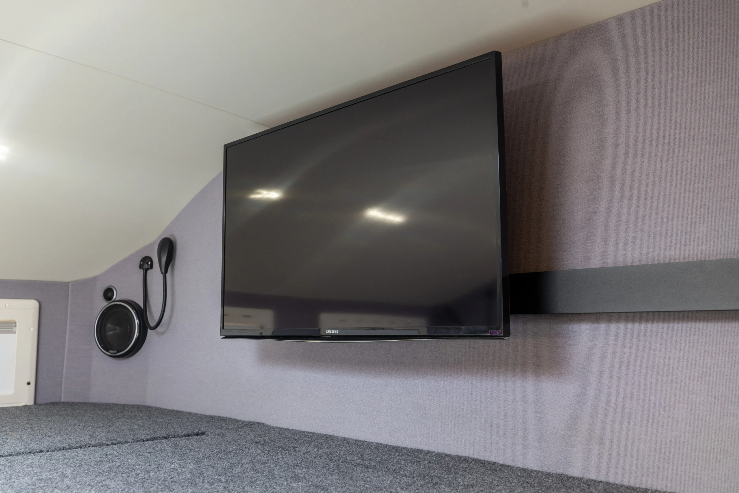 2016 EarthRoamer XV-LTS 157