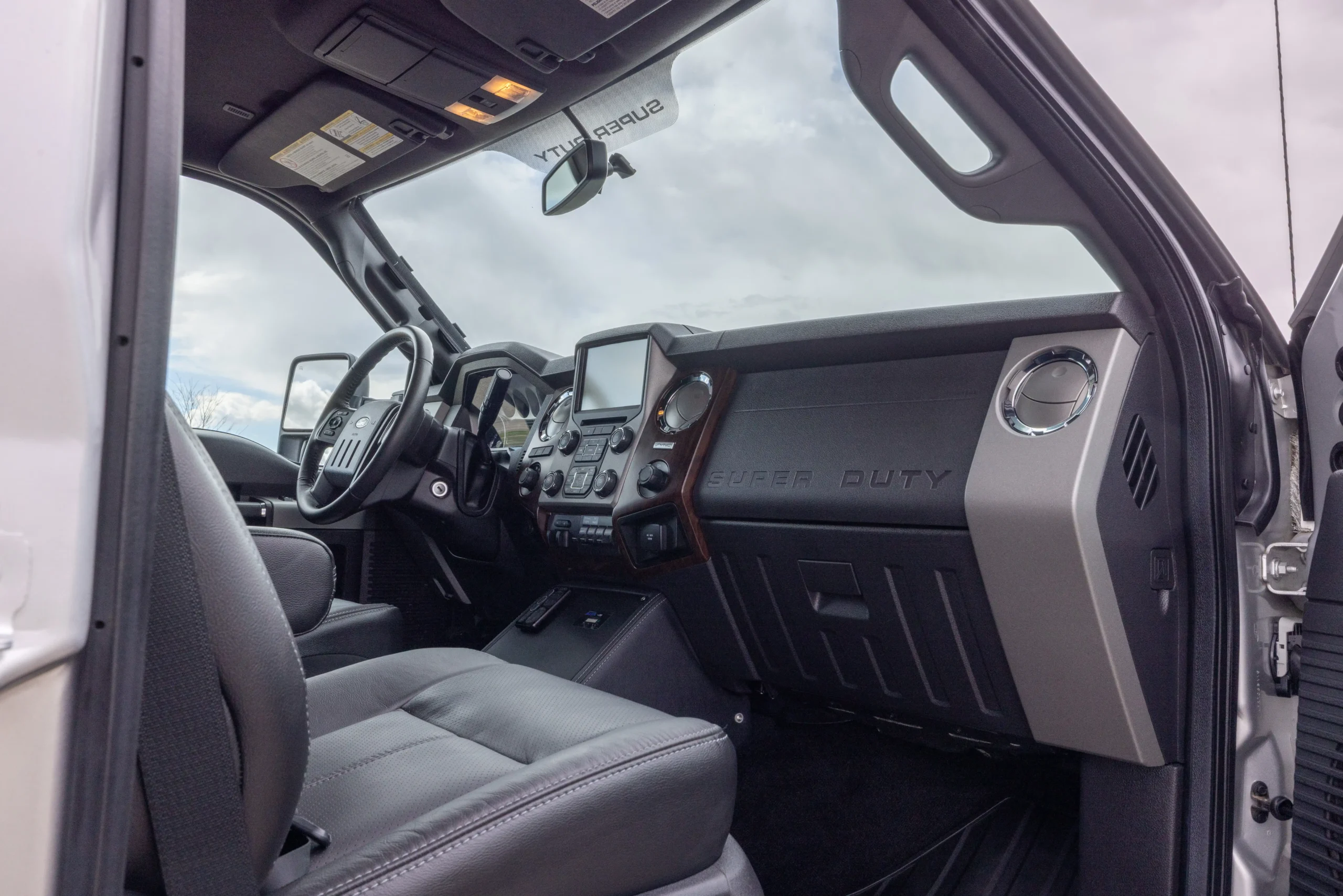 2016 EarthRoamer XV-LTS 157