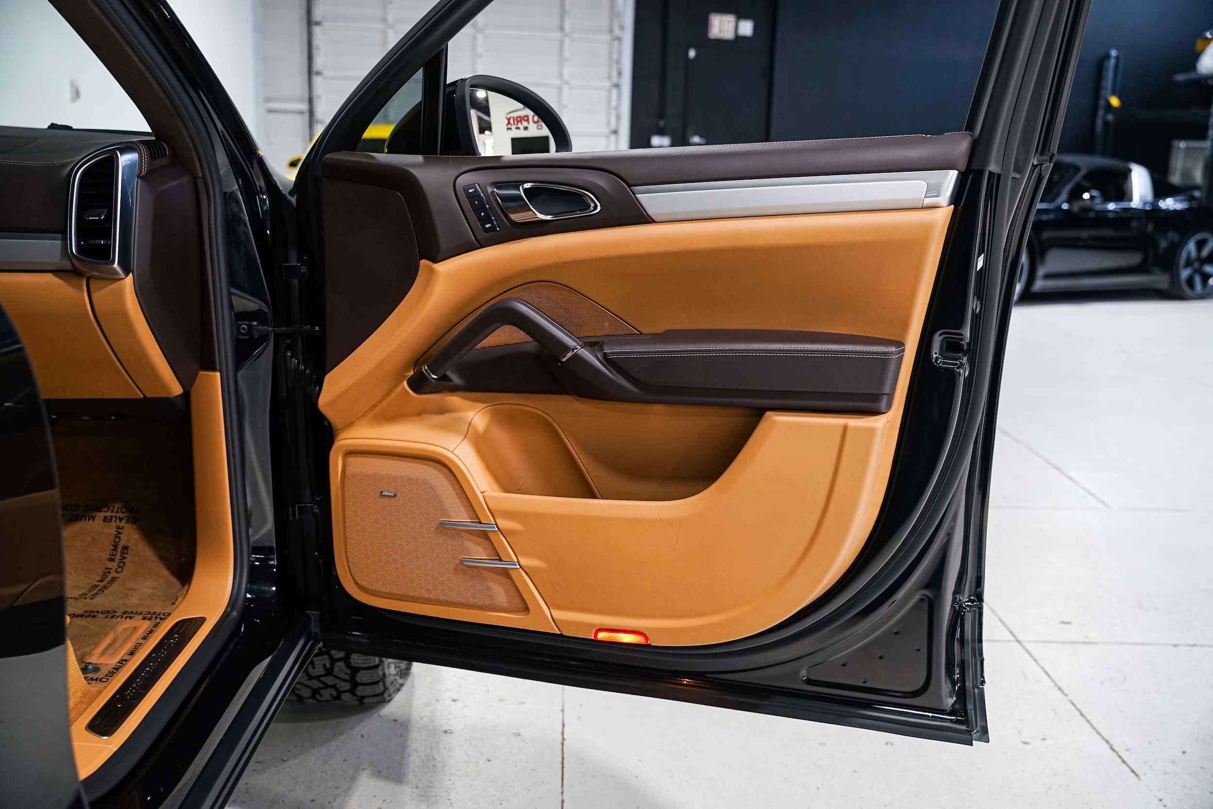 Modified 2012 Porsche Cayenne Turbo