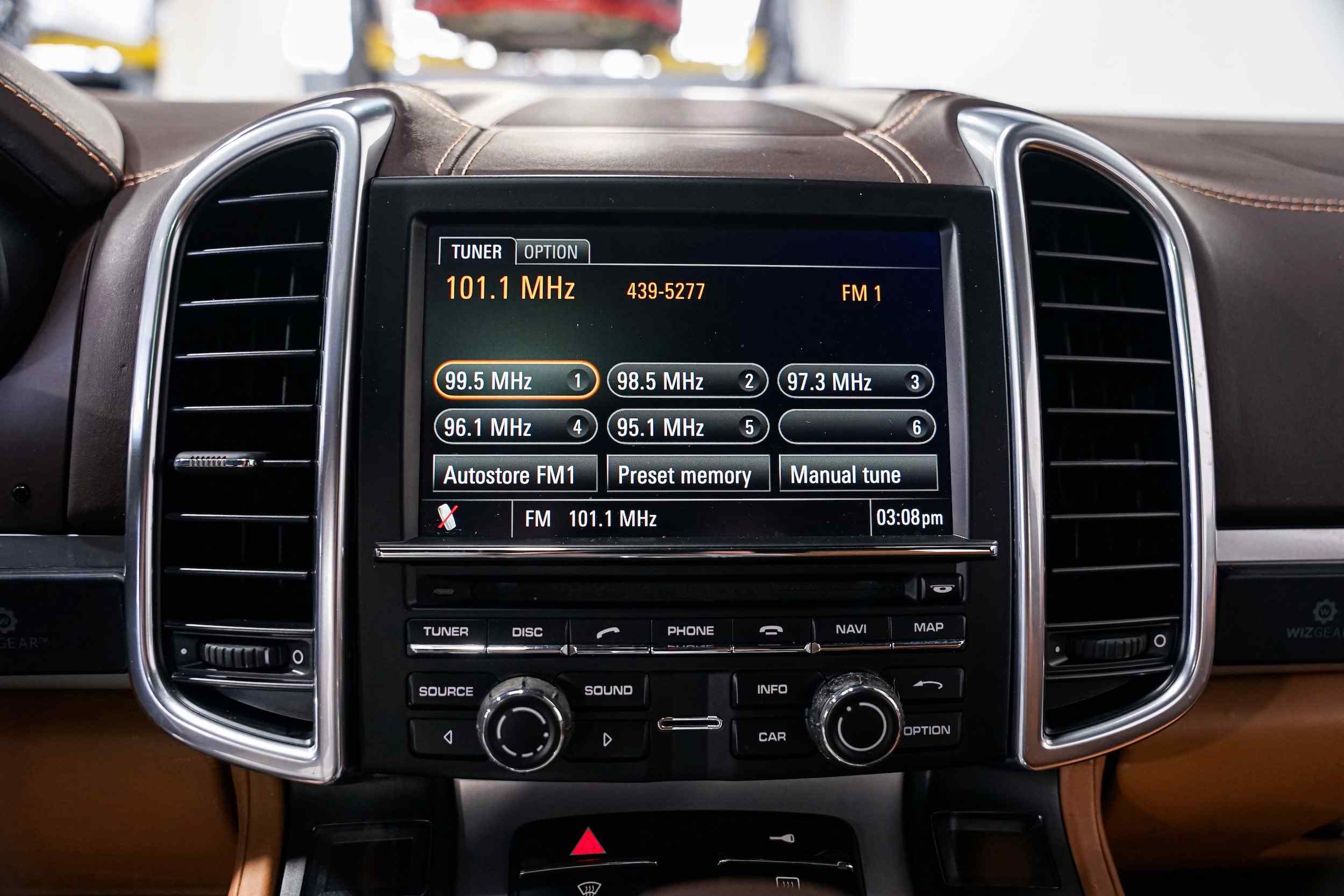 Modified 2012 Porsche Cayenne Turbo