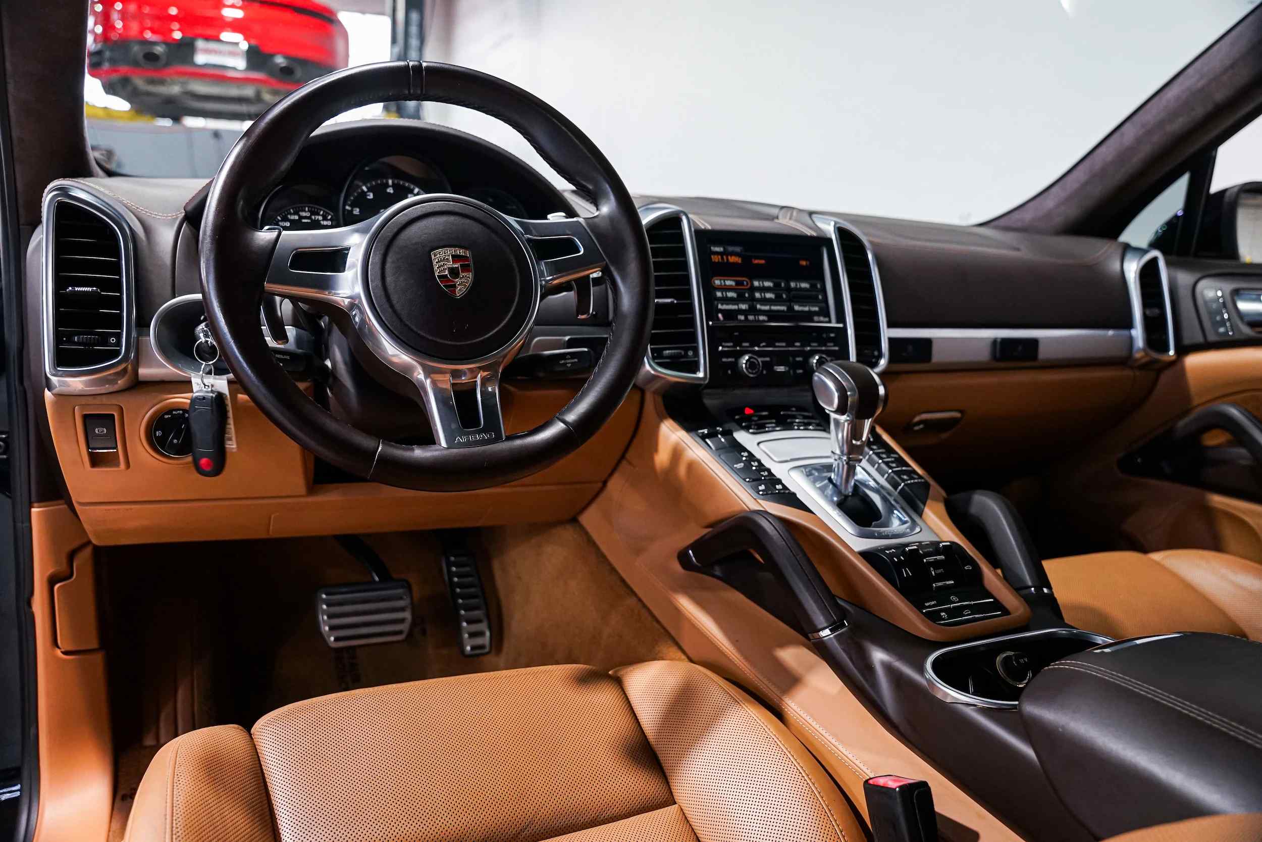 Modified 2012 Porsche Cayenne Turbo
