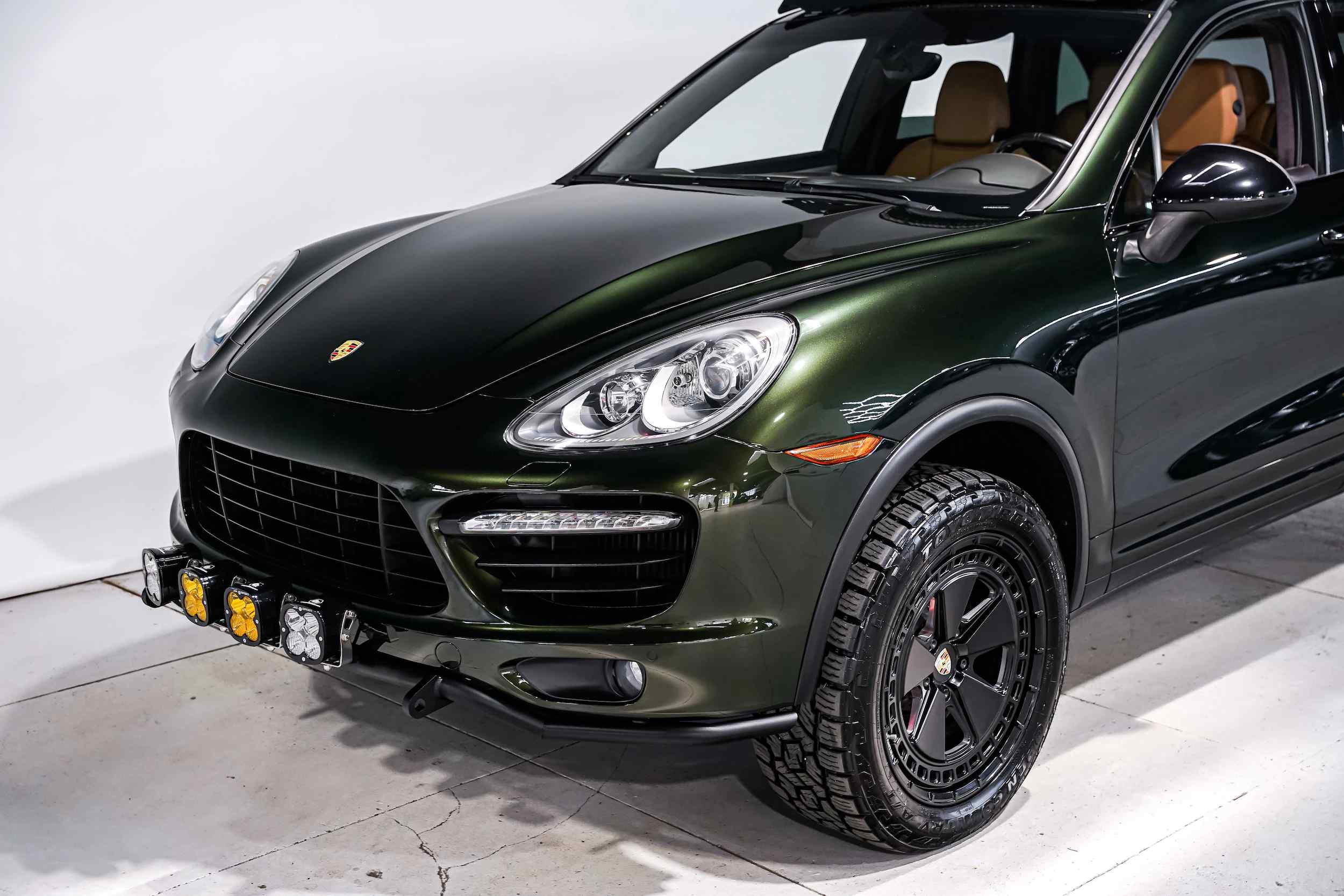 Modified 2012 Porsche Cayenne Turbo