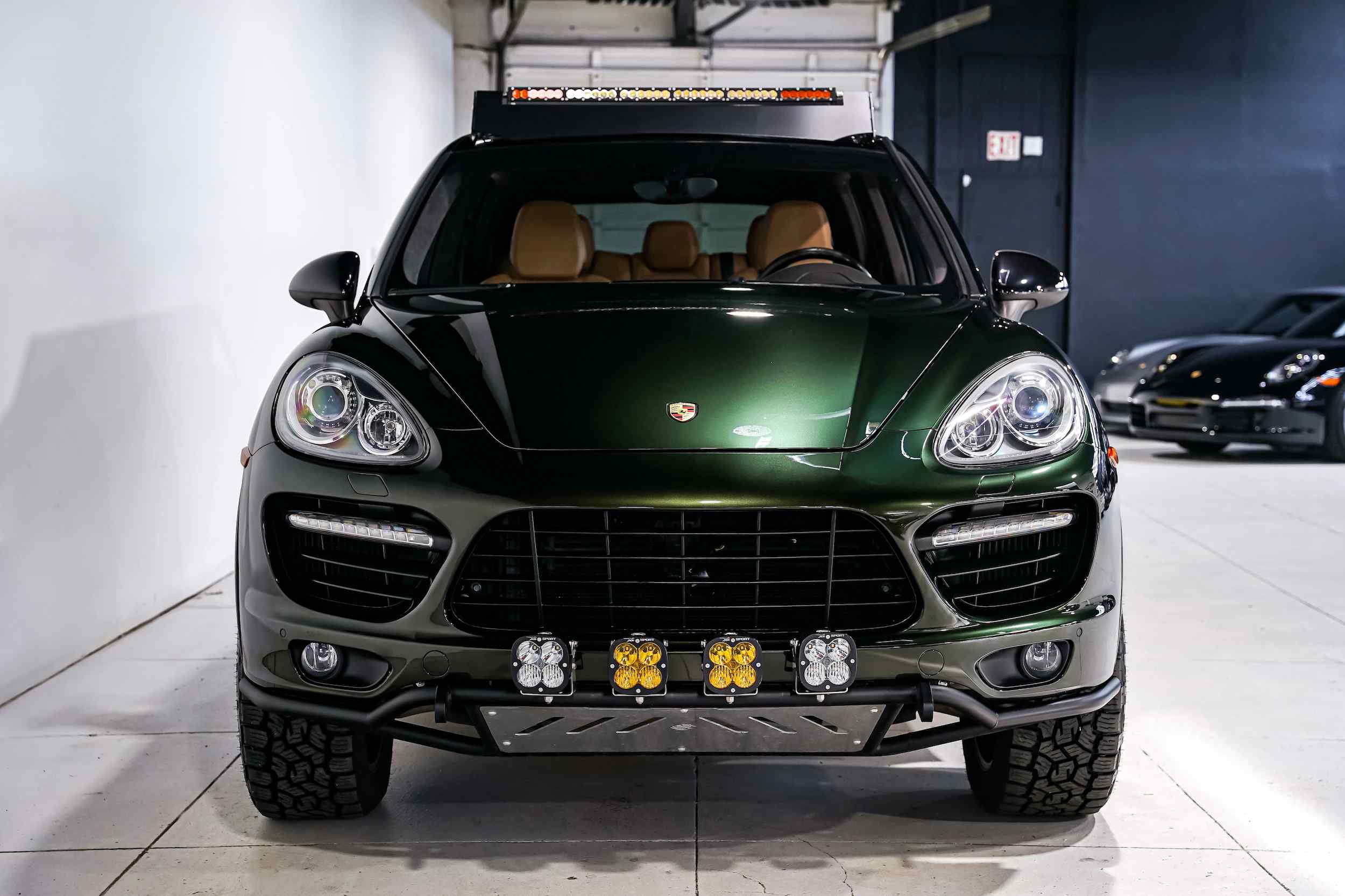 Modified 2012 Porsche Cayenne Turbo
