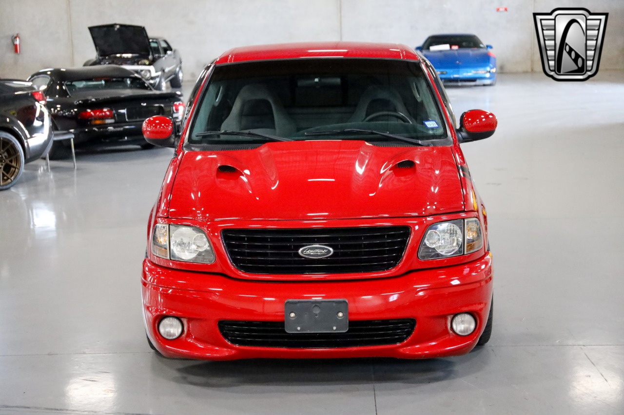 2003 Ford F-150 Lightning