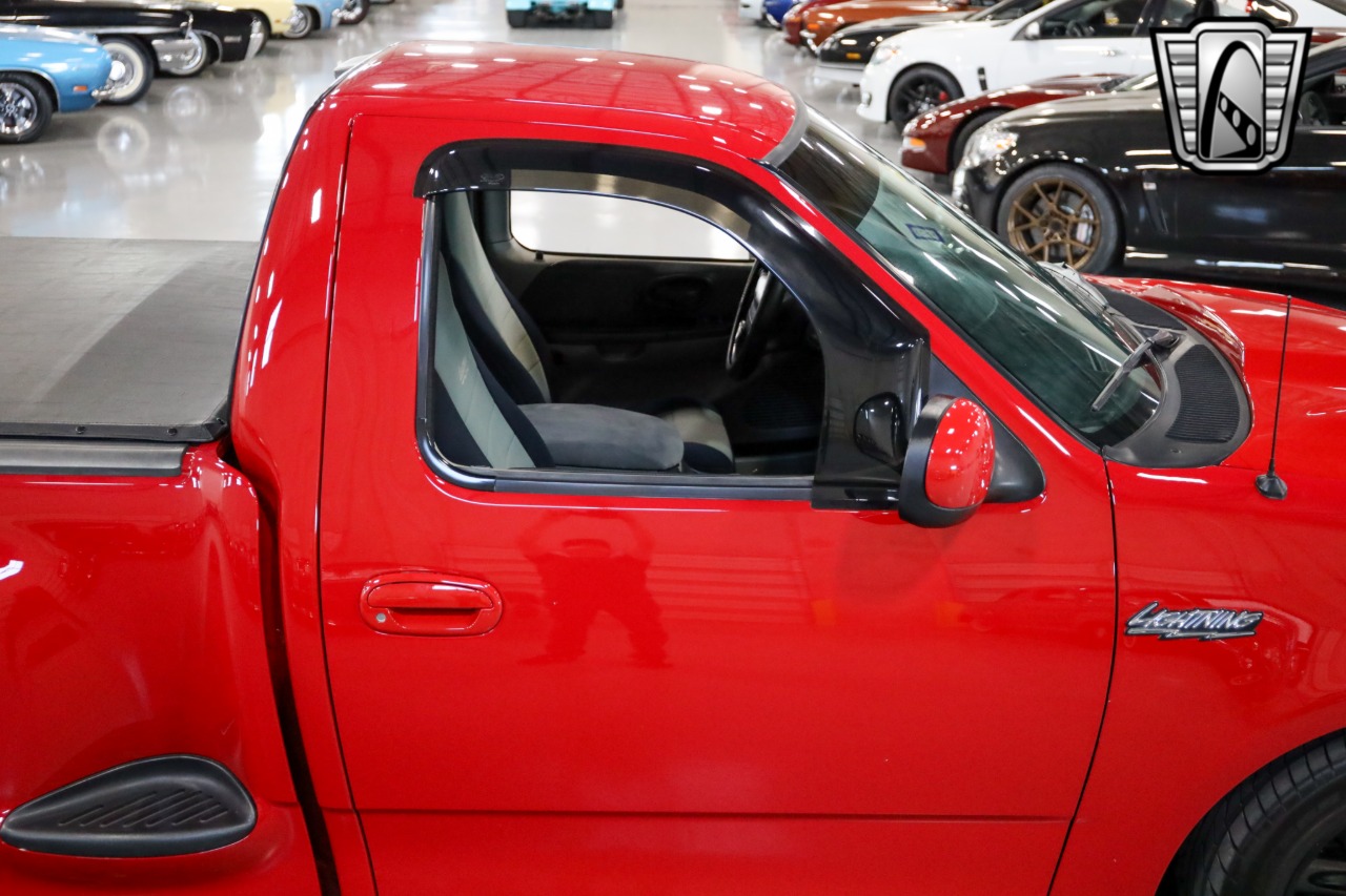 2003 Ford F-150 Lightning