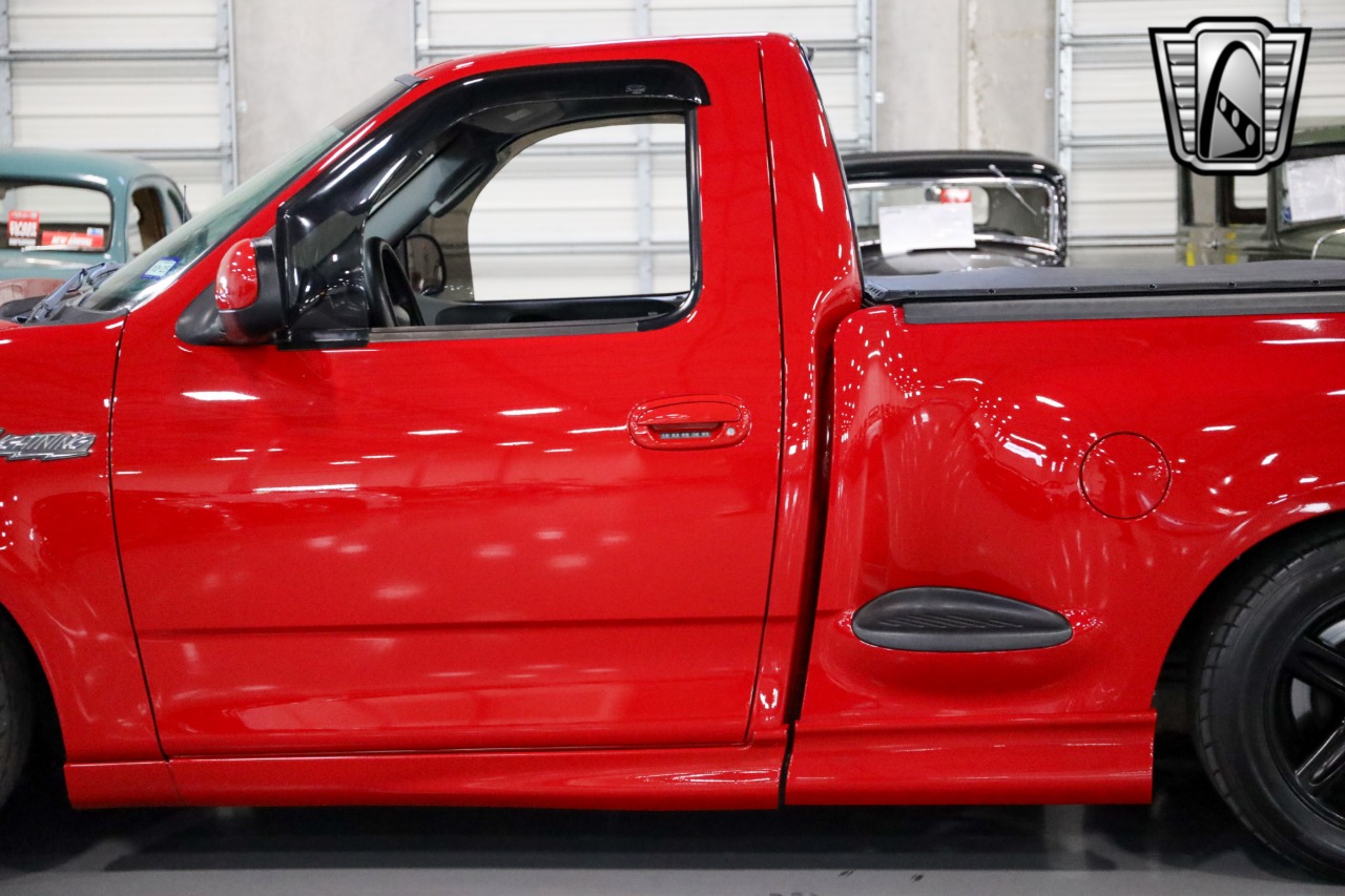 2003 Ford F-150 Lightning