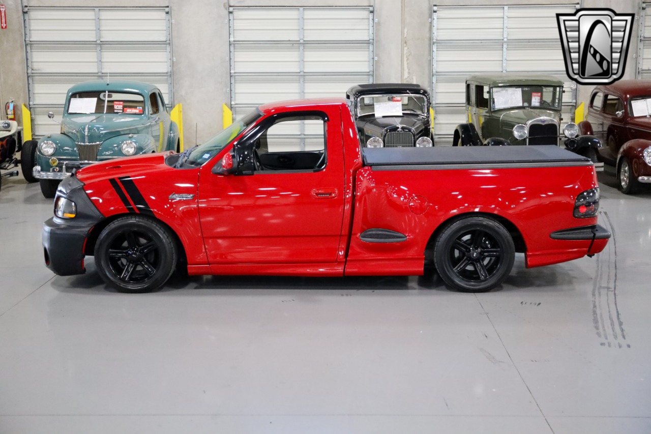 2003 Ford F-150 Lightning